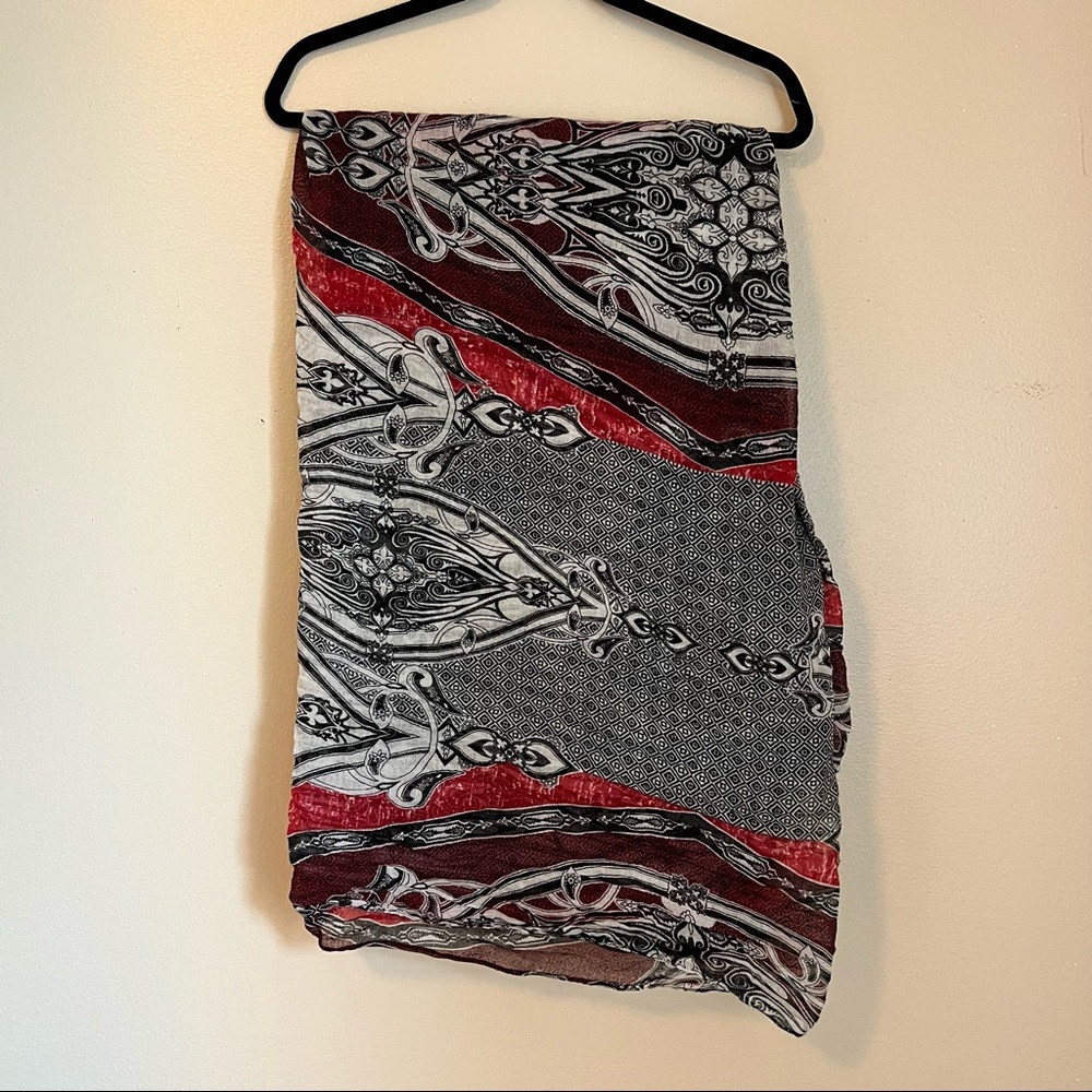 Scarf - Picture 2 of 6